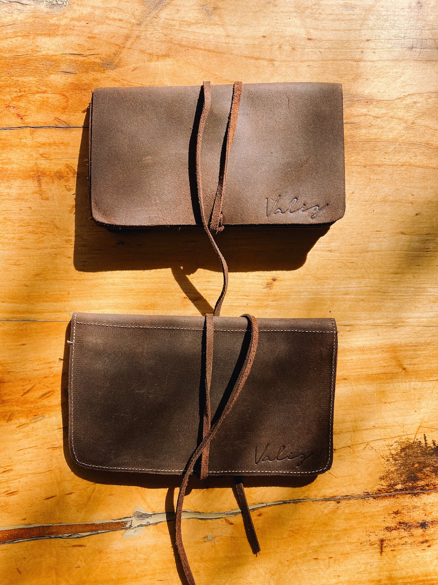 Billetera Grande Mocha Mousse Valiz