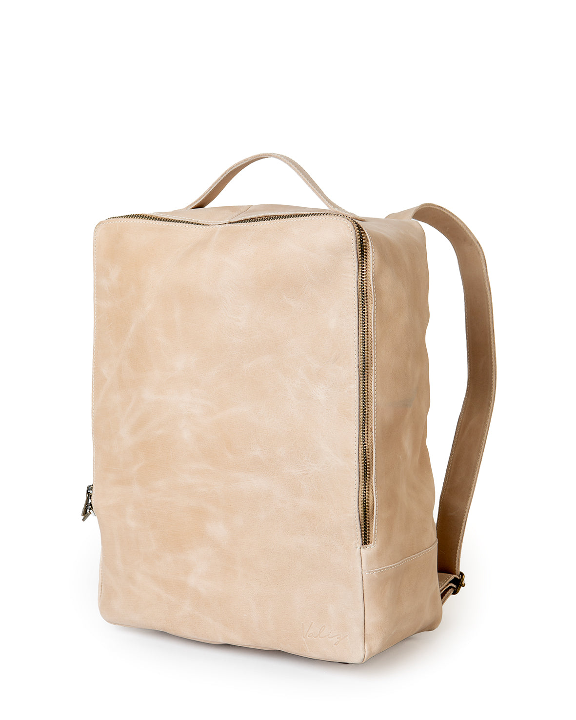 <transcy>Large Backpack Black Worn</transcy>
