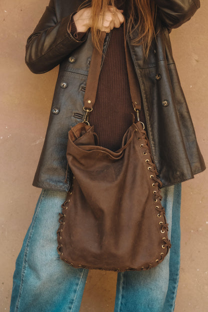 Cartera Zarga Mocha Mousse PREVENTA - Valiz
