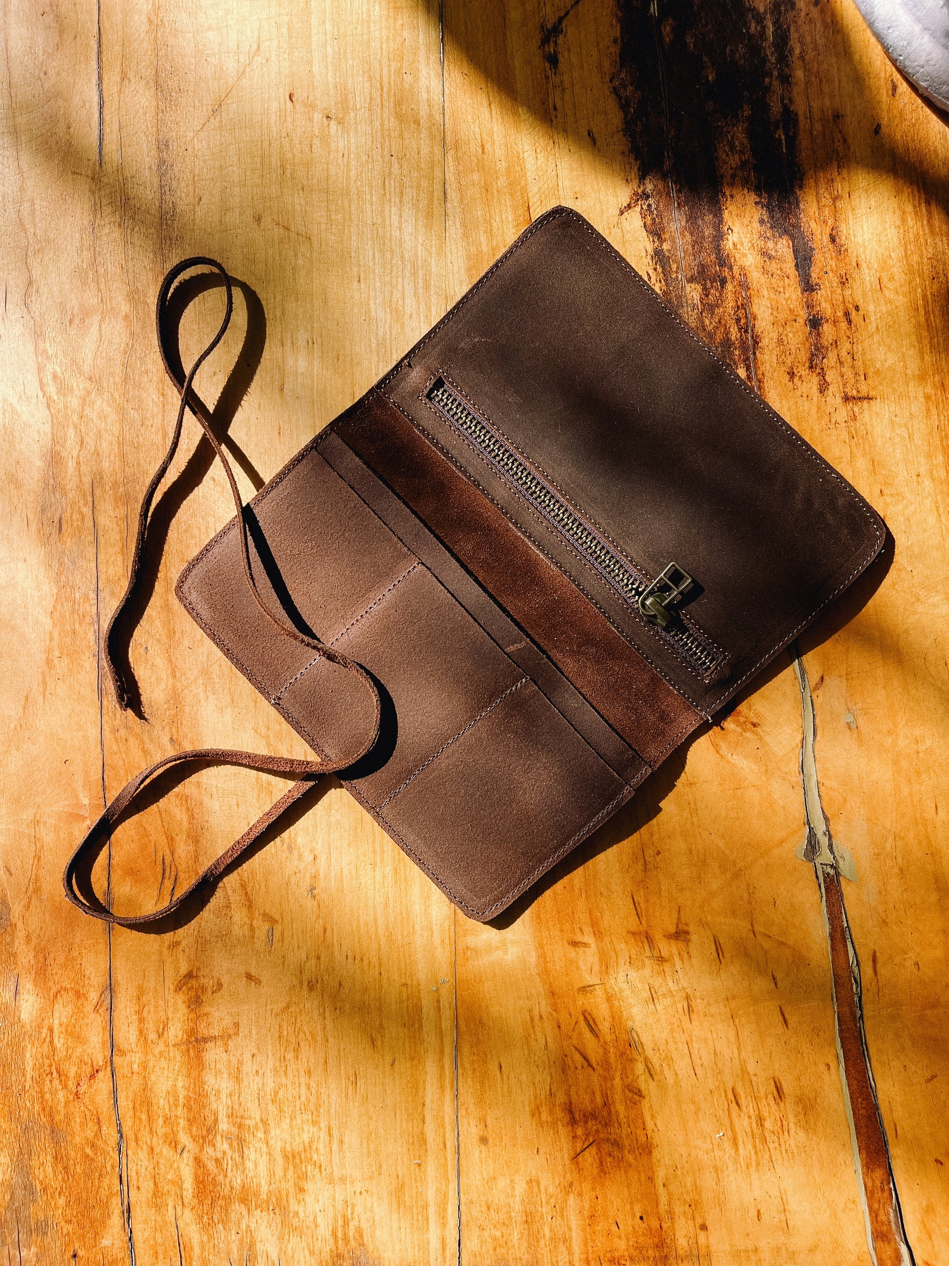 Billetera Grande Mocha Mousse Valiz